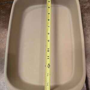 The Pampered Chef Tan Baking Dish